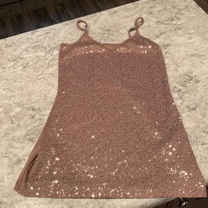 Vanity tank top size medium